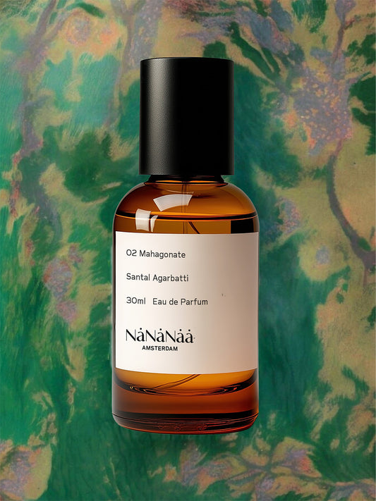02 Mahagonate - Wood & Honey